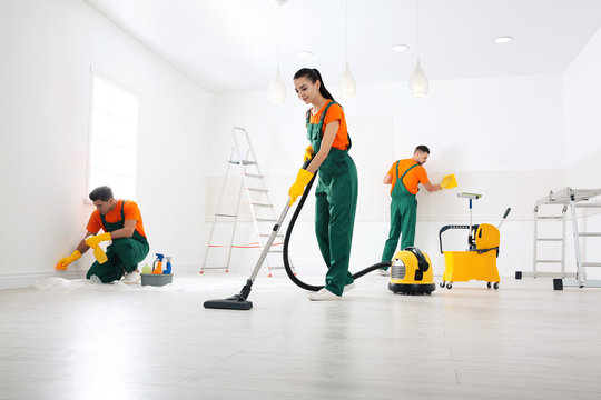 Home Cleaning Team